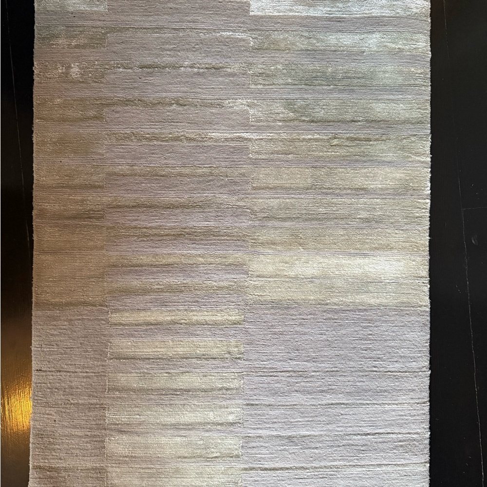 Beige and Green Hand-Knotted 20”x29” Door Matt Light Green & Beige/Grey